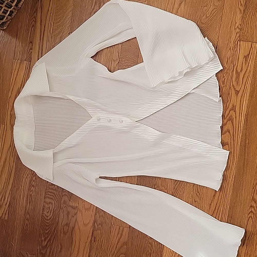 Women's Flare Sleeve Blouse
